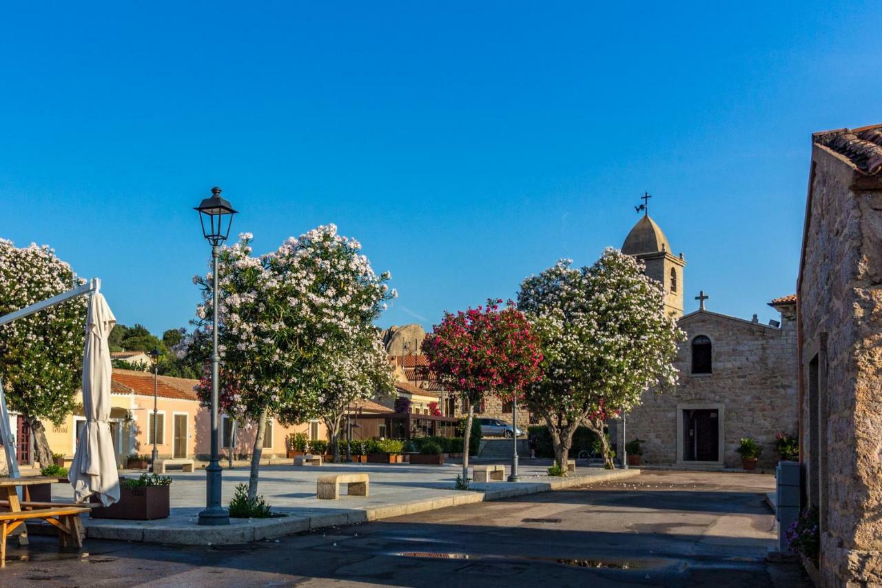 Ferienwohnung Petra Sarda San Pantaleo Exterior foto