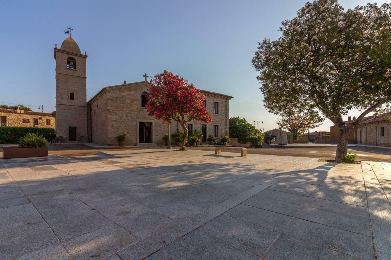 Ferienwohnung Petra Sarda San Pantaleo Exterior foto